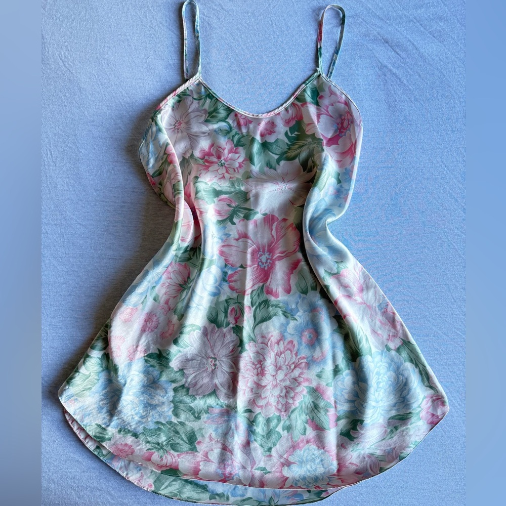 Vintage Linda Bis Floral Slip